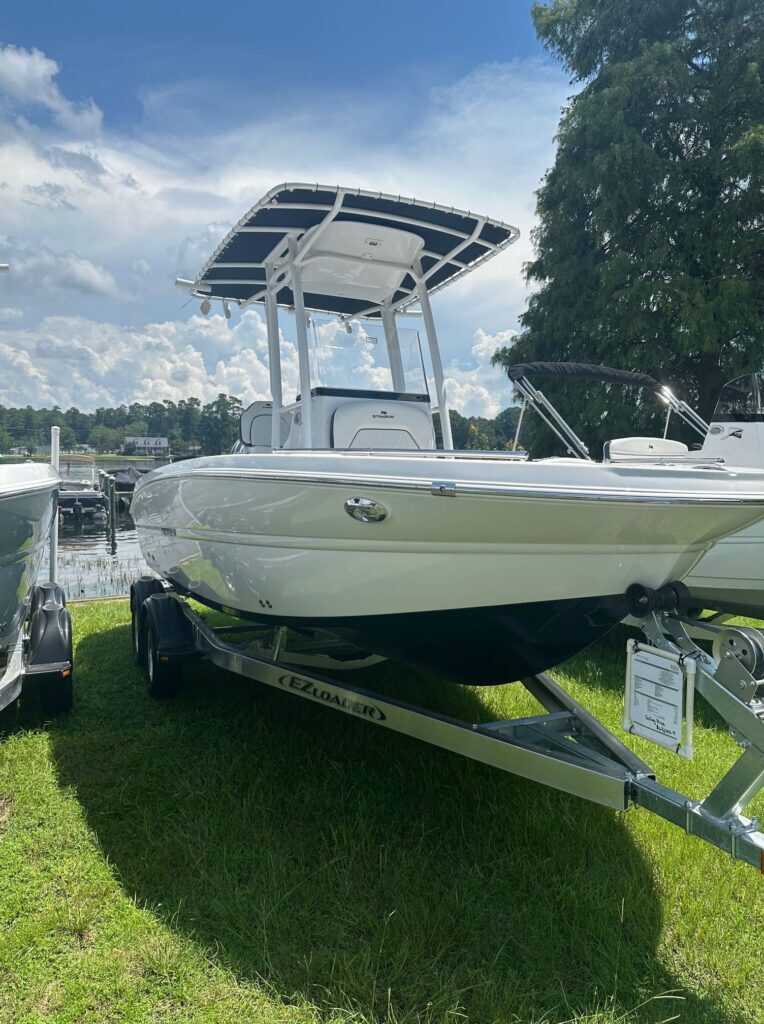 2025 STINGRAY 216CC YAMAHA F150XC EZ LOADER TRAILER Image 1