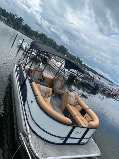 2026 CREST CONQUEST 230 SLRC WHITE MERCURY 150L LOADRITE TRAILER Image 1