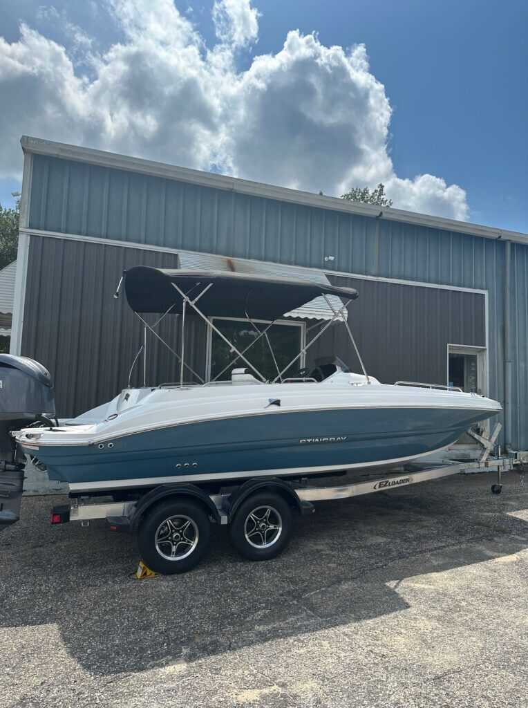 2025 STINGRAY 192SC / YAMAHA F150XC / EZ-LOADER TRAILER 1 2025 STINGRAY 192SC YAMAHA F150XC EZ LOADER TRAILER iamge 1